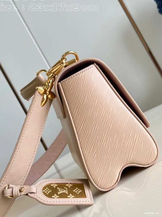 WIS TWIST LOUIS VUITTON MM-23*17*9.5CM 1105